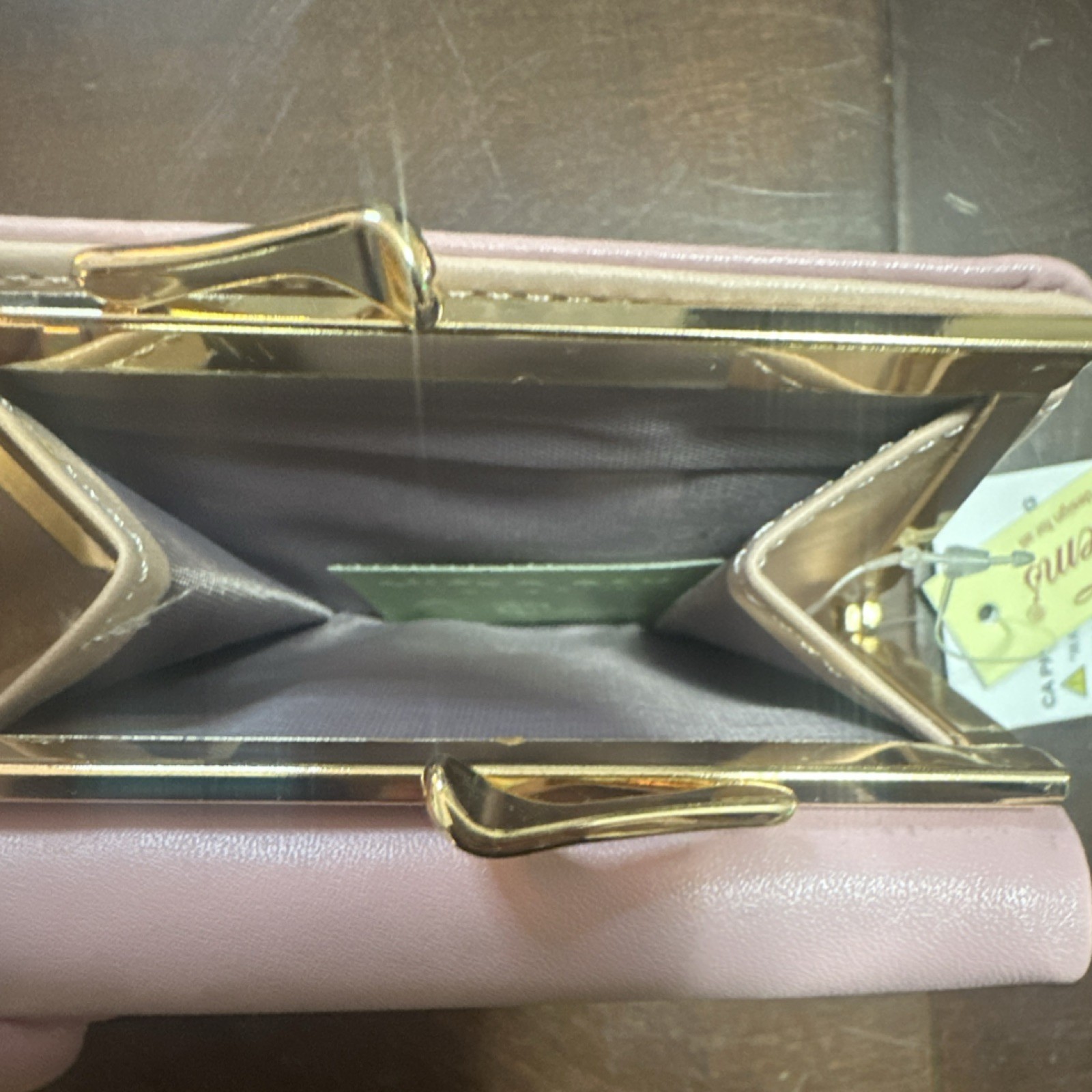 Tems Pink Tri-Fold Women's Wallet Floral Accent Gold Tone Hardware Credit Card, photo 2